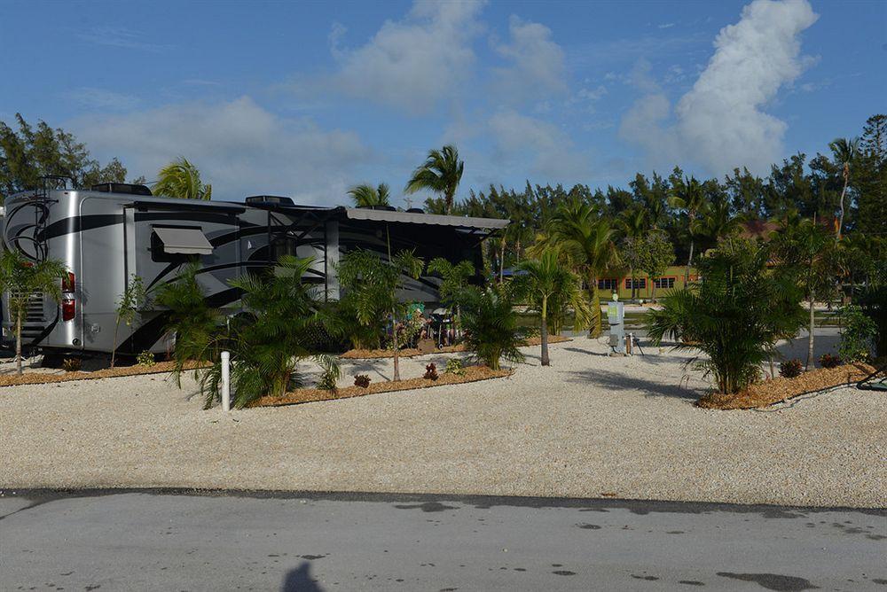 Fiesta Key Rv Resort Premium Room 1 Лейтън Екстериор снимка